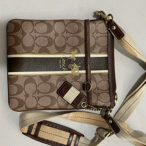 Coach Signature Crossbody Bag - Brown